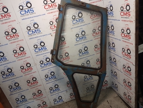 Ford 7600, 7710, 6600 Tw10, Tw20 Q Cab Door Right Assembly Rusty D8nn9420124bc - Puerta y piezas para Tractor: foto 1 Ford 7600, 7710, 6600 Tw10, Tw20 Q Cab Door Right Assembly Rusty D8nn9420124bc - Puerta y piezas para Tractor: foto 1