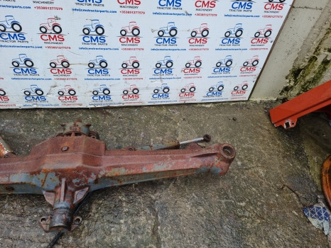 Ford 8240, 8340, 7840, Fiat M, Front Axle Beam With Differential Assy 5164350 - Eje y piezas: foto 3 Ford 8240, 8340, 7840, Fiat M, Front Axle Beam With Differential Assy 5164350 - Eje y piezas: foto 3