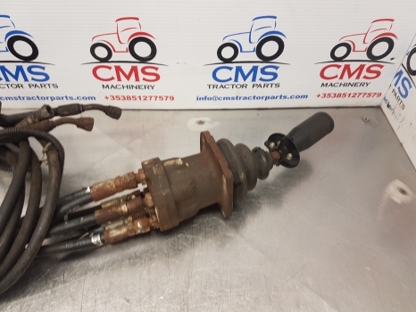 Hyundai Robex 130lc-3, R130lc3, R130w3 Remote Control Lever Assy Lhs 31er-20050 - Hidráulica para Maquinaria de construcción: foto 2 Hyundai Robex 130lc-3, R130lc3, R130w3 Remote Control Lever Assy Lhs 31er-20050 - Hidráulica para Maquinaria de construcción: foto 2