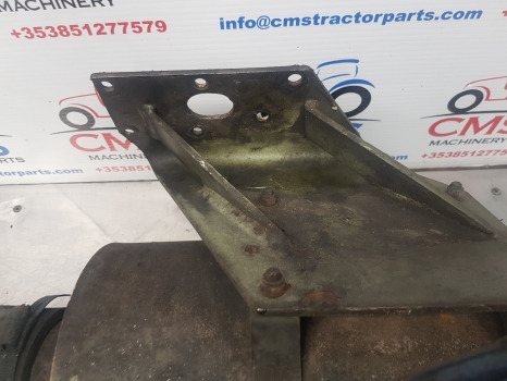 Jcb 410m, Perkins 4.236, Lj50227 Air Cleaner Filter Box 32/205500, 259/35300 - Sistema de admisión de aire: foto 5 Jcb 410m, Perkins 4.236, Lj50227 Air Cleaner Filter Box 32/205500, 259/35300 - Sistema de admisión de aire: foto 5