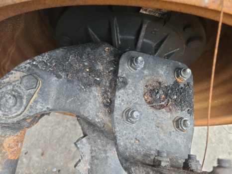 Jcb 542-70 Ag Sd70 Front Axle Hub Lhs Complete 453/23110, 453/23103 - Eje delantero: foto 2 Jcb 542-70 Ag Sd70 Front Axle Hub Lhs Complete 453/23110, 453/23103 - Eje delantero: foto 2