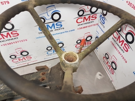 John Deere 3040, 2040, 1840, 1640, 2140 Steering Wheel And Column Assy Al27982 - Dirección para Tractor: foto 5 John Deere 3040, 2040, 1840, 1640, 2140 Steering Wheel And Column Assy Al27982 - Dirección para Tractor: foto 5
