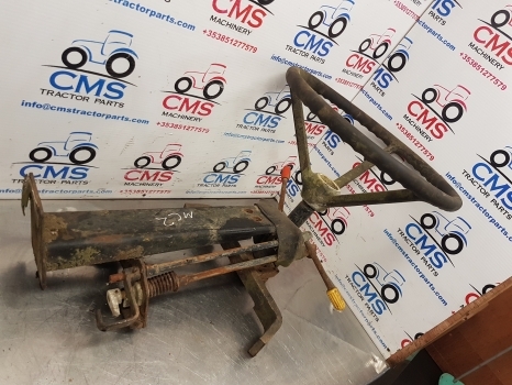John Deere 3040, 2040, 1840, 1640, 2140 Steering Wheel And Column Assy Al27982 - Dirección para Tractor: foto 2 John Deere 3040, 2040, 1840, 1640, 2140 Steering Wheel And Column Assy Al27982 - Dirección para Tractor: foto 2