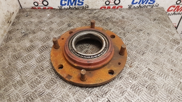 John Deere 3200 ,3400 Hub Bolt Plate Z72470 - Cubo para Tractor: foto 1 John Deere 3200 ,3400 Hub Bolt Plate Z72470 - Cubo para Tractor: foto 1