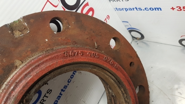 John Deere 6000 Series 6300, 6400, 6320, 6420 Front Axle Hub Bolt Plate L100238 - Cubo para Tractor: foto 2 John Deere 6000 Series 6300, 6400, 6320, 6420 Front Axle Hub Bolt Plate L100238 - Cubo para Tractor: foto 2