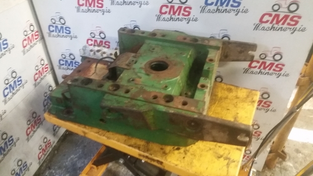 John Deere 6100, 6200, 6300, 6400, 6500 Rear Pto Housing Al76176, L76333 - Transmisión para Tractor: foto 1 John Deere 6100, 6200, 6300, 6400, 6500 Rear Pto Housing Al76176, L76333 - Transmisión para Tractor: foto 1