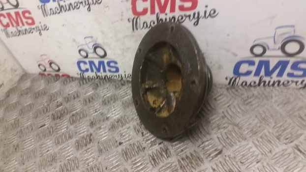 John Deere 6300, 6400, 6100, 6200 Rear Axle Bearing Housing Al76780, L77137 - Eje posterior para Tractor: foto 2 John Deere 6300, 6400, 6100, 6200 Rear Axle Bearing Housing Al76780, L77137 - Eje posterior para Tractor: foto 2