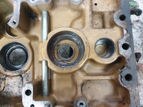 John Deere 6400, 6100, 6200, 6300, 6500 Rear Pto Housing Al76176, L76333 - Transmisión para Tractor: foto 5 John Deere 6400, 6100, 6200, 6300, 6500 Rear Pto Housing Al76176, L76333 - Transmisión para Tractor: foto 5
