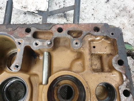 John Deere 6400, 6100, 6200, 6300, 6500 Rear Pto Housing Al76176, L76333 - Transmisión para Tractor: foto 3 John Deere 6400, 6100, 6200, 6300, 6500 Rear Pto Housing Al76176, L76333 - Transmisión para Tractor: foto 3