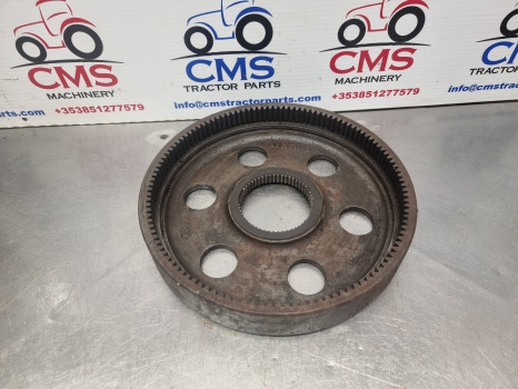 John Deere 6900, 6800, 6105, 6930, 6830, 7800, 7710 Ring Gear R101173 - Transmisión: foto 1 John Deere 6900, 6800, 6105, 6930, 6830, 7800, 7710 Ring Gear R101173 - Transmisión: foto 1