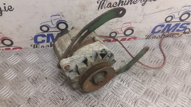 John Deere Case Alternator Iskra 12v65a Aak3330, 11201595, A187873, Re509106 - Alternador para Tractor: foto 2 John Deere Case Alternator Iskra 12v65a Aak3330, 11201595, A187873, Re509106 - Alternador para Tractor: foto 2