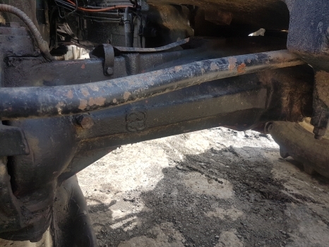 Lamborghini 1106 Same Laser Front Axle Housing 0.269.4310.0/10 - Eje delantero para Tractor: foto 2 Lamborghini 1106 Same Laser Front Axle Housing 0.269.4310.0/10 - Eje delantero para Tractor: foto 2