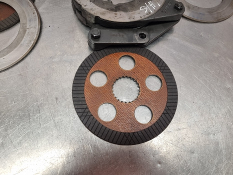 Landini Vision Mithos, 105 Brake Actuator 3304634m91, 3308792m91, 6531756m91 - Piezas de freno: foto 5 Landini Vision Mithos, 105 Brake Actuator 3304634m91, 3308792m91, 6531756m91 - Piezas de freno: foto 5