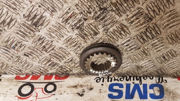Leyland 2100 Gear And Coupling. Please Check The Photos. - Transmisión para Tractor: foto 1 Leyland 2100 Gear And Coupling. Please Check The Photos. - Transmisión para Tractor: foto 1