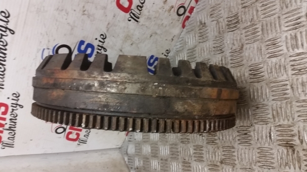 Massey Ferguson 135 Engine Flywheel Assembly 11 Inches Clutch Disc - Volante de inercia para Tractor: foto 2 Massey Ferguson 135 Engine Flywheel Assembly 11 Inches Clutch Disc - Volante de inercia para Tractor: foto 2
