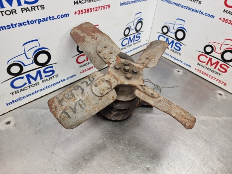 Massey Ferguson 20 Tvo Water Pump Assy With Fan - Bomba de refrigerante para Tractor: foto 2 Massey Ferguson 20 Tvo Water Pump Assy With Fan - Bomba de refrigerante para Tractor: foto 2