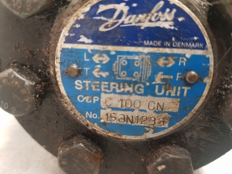 Massey Ferguson 30e Danfoss Orbital Steering Motor C100on, 150n1233 - Dirección para Tractor: foto 3 Massey Ferguson 30e Danfoss Orbital Steering Motor C100on, 150n1233 - Dirección para Tractor: foto 3
