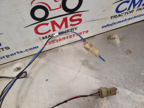 Massey Ferguson 4355, 4255, 4245 Cab Roof Wiring Loom Roof Wiring Loom - Cables/ Alambres: foto 4 Massey Ferguson 4355, 4255, 4245 Cab Roof Wiring Loom Roof Wiring Loom - Cables/ Alambres: foto 4