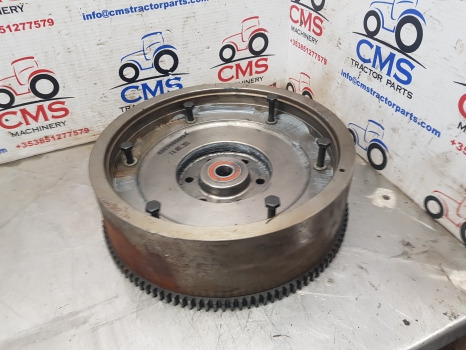 Massey Ferguson 5612, 5712, 5613, 5713 Flywheel Complete 4357995m94 - Volante de inercia: foto 1 Massey Ferguson 5612, 5712, 5613, 5713 Flywheel Complete 4357995m94 - Volante de inercia: foto 1