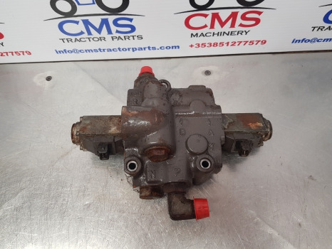 Massey Ferguson 6180, 3630, 8110, 8130, 8140 Hydraulic Pressure Valve 3583565m1 - Hidráulica: foto 2 Massey Ferguson 6180, 3630, 8110, 8130, 8140 Hydraulic Pressure Valve 3583565m1 - Hidráulica: foto 2