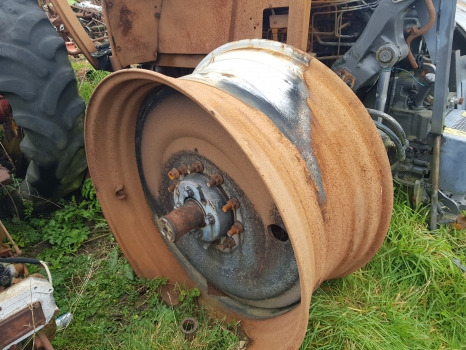 Massey Ferguson 7719s, 7719, 7720, 7620, 7619 Rear Wheel Rim 20x42 4355999m92 - Llanta para Maquinaria agrícola: foto 1 Massey Ferguson 7719s, 7719, 7720, 7620, 7619 Rear Wheel Rim 20x42 4355999m92 - Llanta para Maquinaria agrícola: foto 1