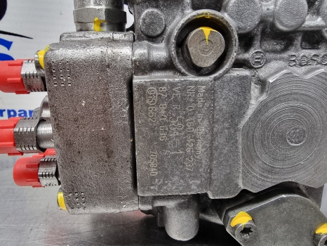 New Holland 8360, Fiat M135 Fuel Injector Pump Refurbished 0460426237, 87840636 - Inyector: foto 3 New Holland 8360, Fiat M135 Fuel Injector Pump Refurbished 0460426237, 87840636 - Inyector: foto 3