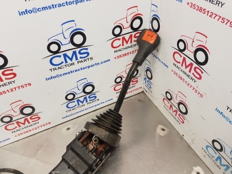 New Holland T5.95, T5 Case Farmall Transmission Shift Control Assy 84534723 - Palanca de cambio para Tractor: foto 5 New Holland T5.95, T5 Case Farmall Transmission Shift Control Assy 84534723 - Palanca de cambio para Tractor: foto 5