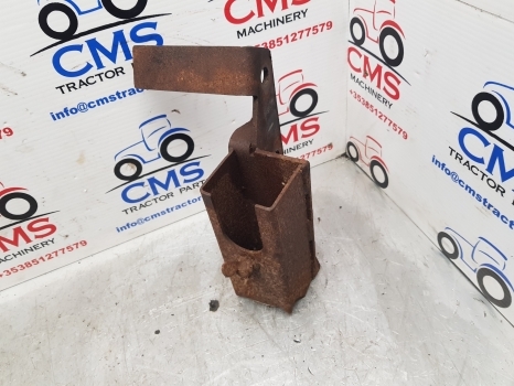 New Holland T7.225, T7.190 Drawbar, Hook Holding Bracket - Acoplamiento rápido para Tractor: foto 5 New Holland T7.225, T7.190 Drawbar, Hook Holding Bracket - Acoplamiento rápido para Tractor: foto 5