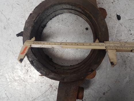 Same Lamborghini Deutz Rubin 120 Front Axle Support 0.011.2344.3/10, 001123440 - Eje delantero para Tractor: foto 5 Same Lamborghini Deutz Rubin 120 Front Axle Support 0.011.2344.3/10, 001123440 - Eje delantero para Tractor: foto 5