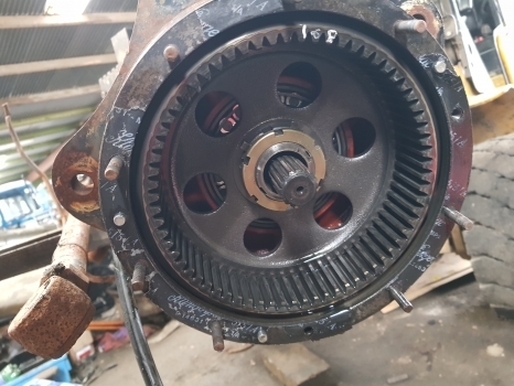 Same Lamborghini R955, R784 Front Axle Nt 169/171 4310.0, 226.4333.0, 178.4313.0 - Eje delantero para Tractor: foto 3 Same Lamborghini R955, R784 Front Axle Nt 169/171 4310.0, 226.4333.0, 178.4313.0 - Eje delantero para Tractor: foto 3