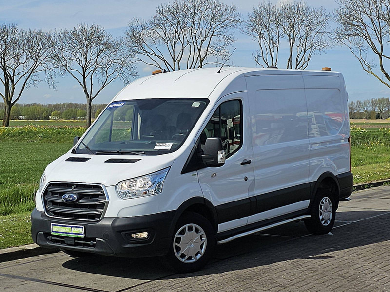 Ford Transit 2.0 TDCI 170 AUT. L2H2 - Furgón: foto 2 Ford Transit 2.0 TDCI 170 AUT. L2H2 - Furgón: foto 2