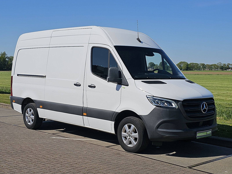 Mercedes-Benz Sprinter 316 CDI AUT. L2H2 LED - Furgoneta pequeña: foto 4 Mercedes-Benz Sprinter 316 CDI AUT. L2H2 LED - Furgoneta pequeña: foto 4