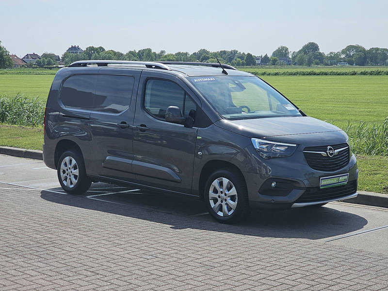 Opel Combo 1.5 L2 Autom Innovation! - Furgoneta caja cerrada: foto 4 Opel Combo 1.5 L2 Autom Innovation! - Furgoneta caja cerrada: foto 4