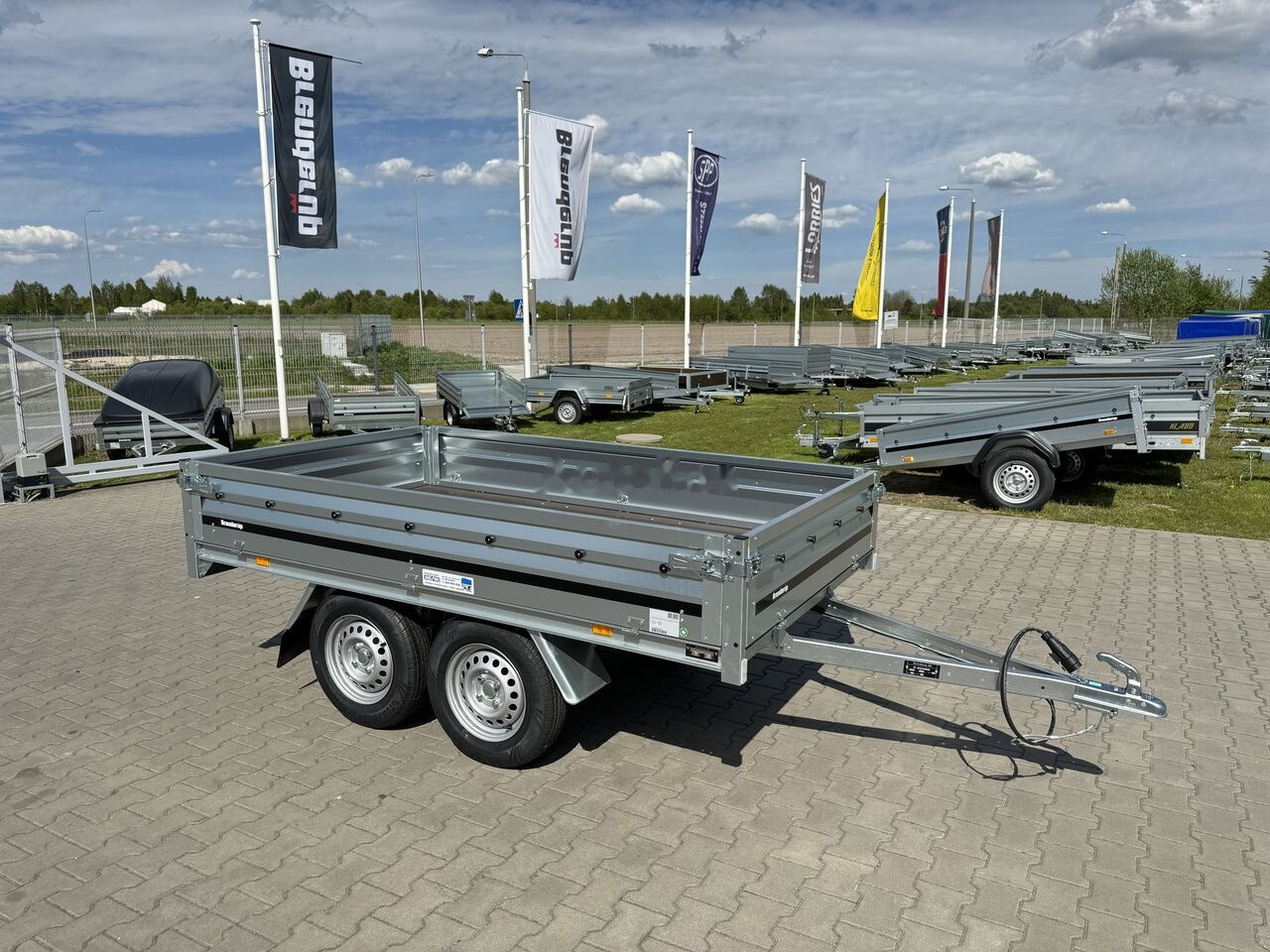 Remolque de coche nuevo Brenderup 3251STUB750 - przyczepa dwuosiowa towarowa platforma burty otwie: foto 1