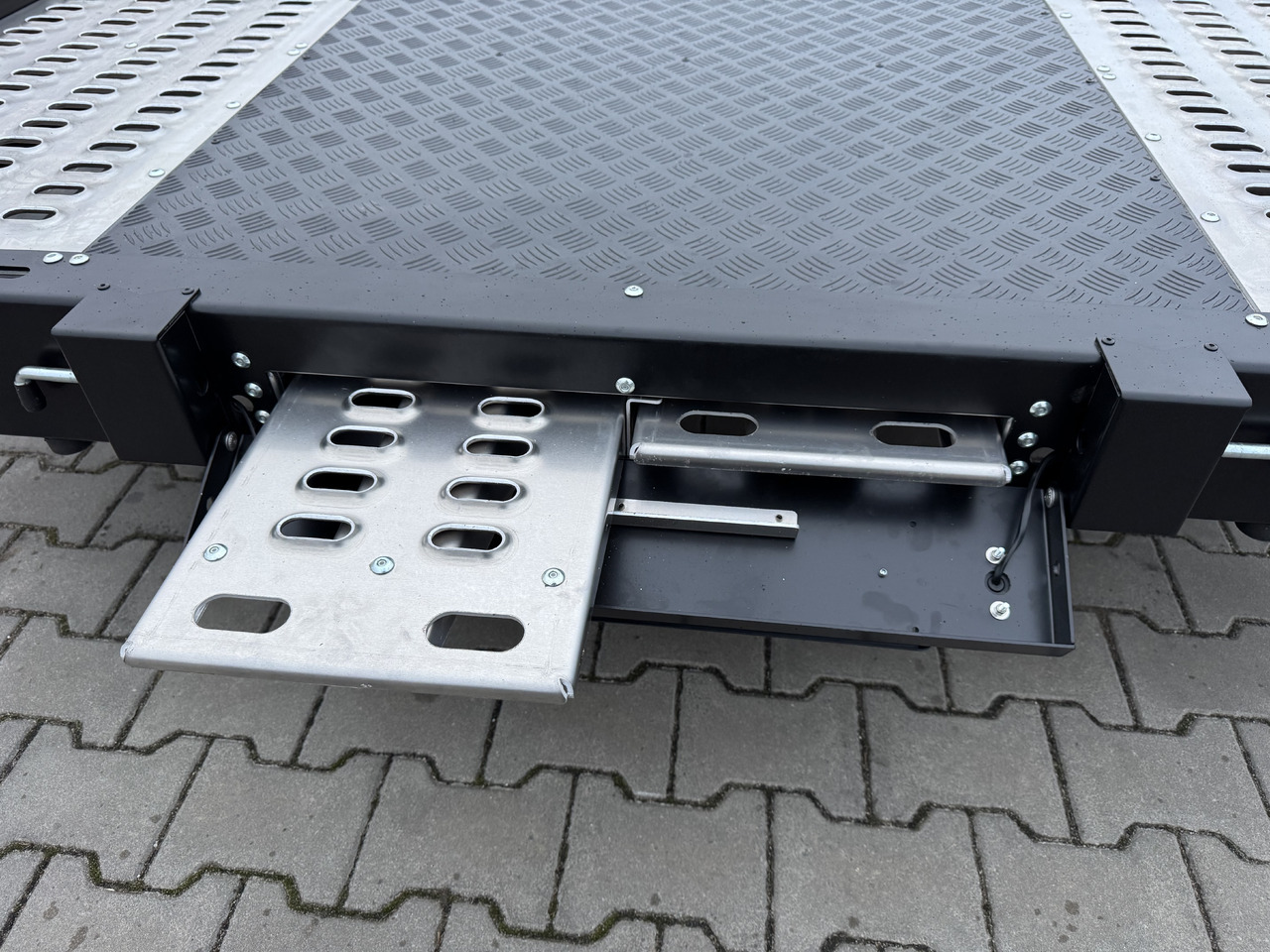 Remolque portavehículos nuevo Lorries PLAXX27-4520 – laweta aluminiowa 2,7T: foto 21