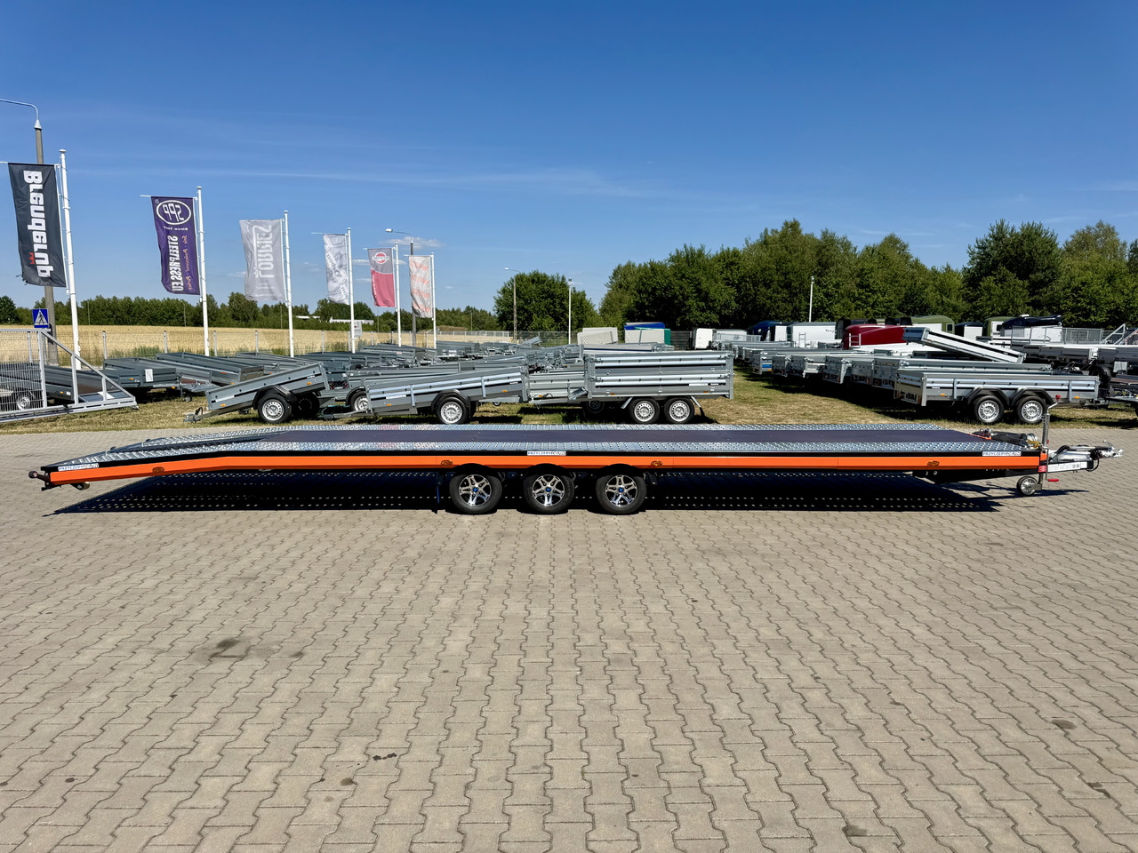 NIEWIADÓW Indiana Premium Color 850 x 210 cm | 3500 kg - Remolque portavehículos: foto 3 NIEWIADÓW Indiana Premium Color 850 x 210 cm | 3500 kg - Remolque portavehículos: foto 3