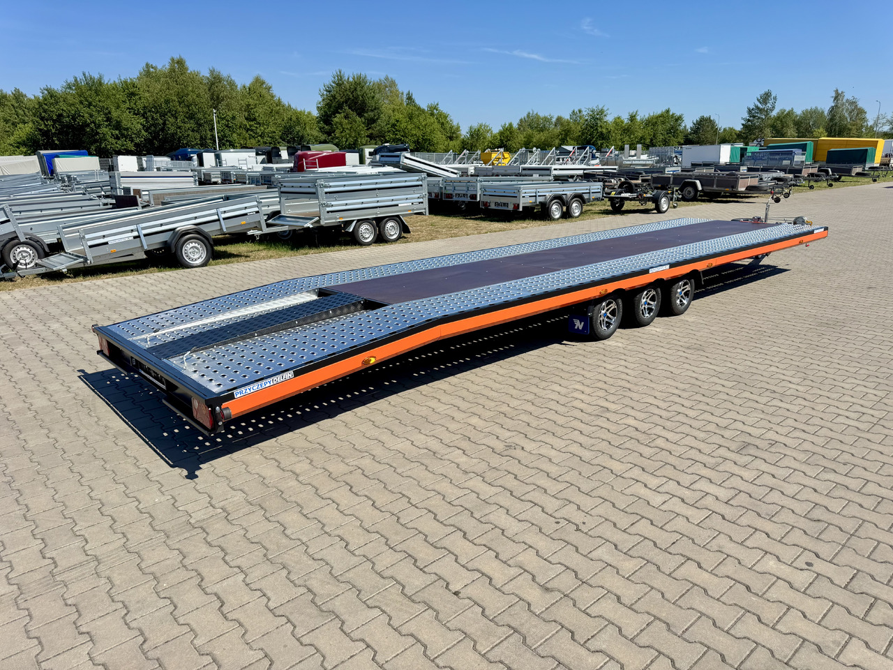 NIEWIADÓW Indiana Premium Color 850 x 210 cm | 3500 kg - Remolque portavehículos: foto 4 NIEWIADÓW Indiana Premium Color 850 x 210 cm | 3500 kg - Remolque portavehículos: foto 4