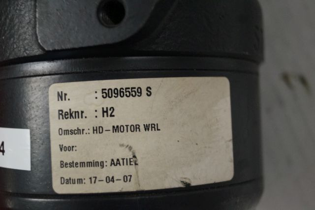 Jungheinrich 26906940 | Stuur motor Steering motor WRL reachtruck till year 2003 Stuur motor Steering motor WRL reachtruck till year 2003 - Motor hidráulico para Equipo de manutención: foto 3 Jungheinrich 26906940 | Stuur motor Steering motor WRL reachtruck till year 2003 Stuur motor Steering motor WRL reachtruck till year 2003 - Motor hidráulico para Equipo de manutención: foto 3