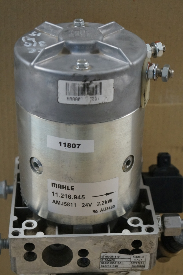 Jungheinrich 51064221 | Pump unit 24V 2,2KW Mahle AMJ5811 Pump motor 51056970 Pump unit 24V 2,2KW Mahle AMJ5811 Pump motor 51056970 Tank 16146890 Valve block 51305972 for ECE310 year 2015 - Bomba hidráulica para Equipo de manutención: foto 2 Jungheinrich 51064221 | Pump unit 24V 2,2KW Mahle AMJ5811 Pump motor 51056970 Pump unit 24V 2,2KW Mahle AMJ5811 Pump motor 51056970 Tank 16146890 Valve block 51305972 for ECE310 year 2015 - Bomba hidráulica para Equipo de manutención: foto 2