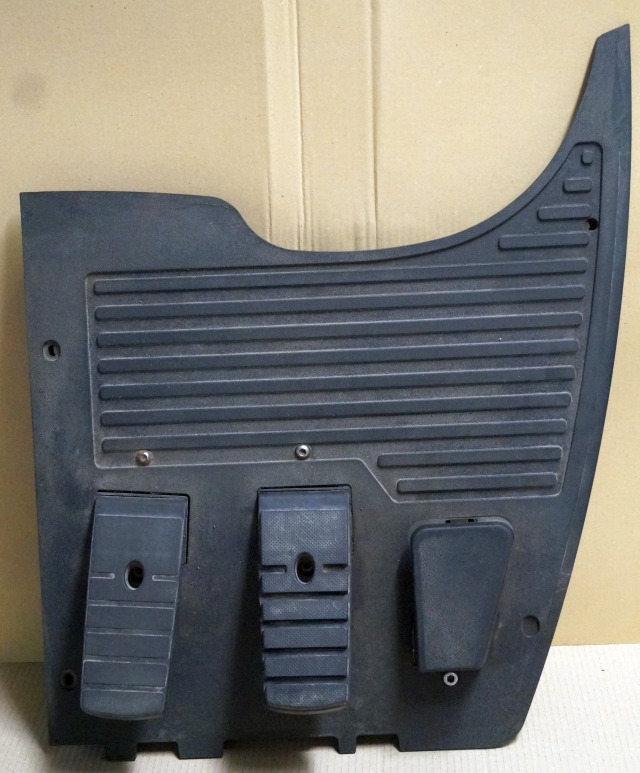 Jungheinrich 51189782 | Vloerplaat Floorplate ETV from Year 2011 Driving pedal 5 Vloerplaat Floorplate ETV from Year 2011 Driving pedal 51443197 Brake pedal 51198398 Kill switch 51188550 kabel 51178968 - Bastidor/ Chasis para Equipo de manutención: foto 1 Jungheinrich 51189782 | Vloerplaat Floorplate ETV from Year 2011 Driving pedal 5 Vloerplaat Floorplate ETV from Year 2011 Driving pedal 51443197 Brake pedal 51198398 Kill switch 51188550 kabel 51178968 - Bastidor/ Chasis para Equipo de manutención: foto 1