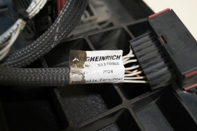 Jungheinrich 51189782 | Vloerplaat Floorplate ETV from Year 2011 Driving pedal 5 Vloerplaat Floorplate ETV from Year 2011 Driving pedal 51443197 Brake pedal 51198398 Kill switch 51188550 kabel 51178968 - Bastidor/ Chasis para Equipo de manutención: foto 3 Jungheinrich 51189782 | Vloerplaat Floorplate ETV from Year 2011 Driving pedal 5 Vloerplaat Floorplate ETV from Year 2011 Driving pedal 51443197 Brake pedal 51198398 Kill switch 51188550 kabel 51178968 - Bastidor/ Chasis para Equipo de manutención: foto 3