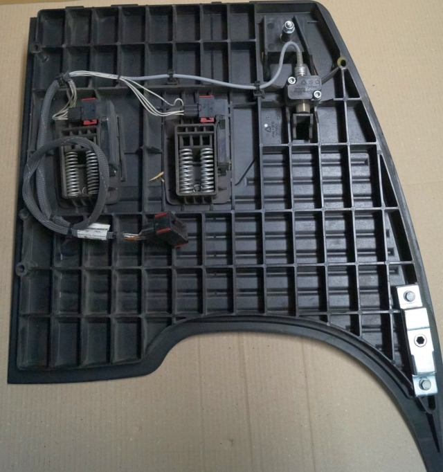 Jungheinrich 51189782 | Vloerplaat Floorplate ETV from Year 2011 Driving pedal 5 Vloerplaat Floorplate ETV from Year 2011 Driving pedal 51443197 Brake pedal 51198398 Kill switch 51188550 kabel 51178968 - Bastidor/ Chasis para Equipo de manutención: foto 2 Jungheinrich 51189782 | Vloerplaat Floorplate ETV from Year 2011 Driving pedal 5 Vloerplaat Floorplate ETV from Year 2011 Driving pedal 51443197 Brake pedal 51198398 Kill switch 51188550 kabel 51178968 - Bastidor/ Chasis para Equipo de manutención: foto 2