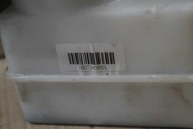 Jungheinrich 51773808 | Pump unit VIBO MD24120 24V 1,2Kw for EJE M13 Pump unit VIBO MD24120 24V 1,2Kw for EJE M13 - Bomba hidráulica para Equipo de manutención: foto 2 Jungheinrich 51773808 | Pump unit VIBO MD24120 24V 1,2Kw for EJE M13 Pump unit VIBO MD24120 24V 1,2Kw for EJE M13 - Bomba hidráulica para Equipo de manutención: foto 2