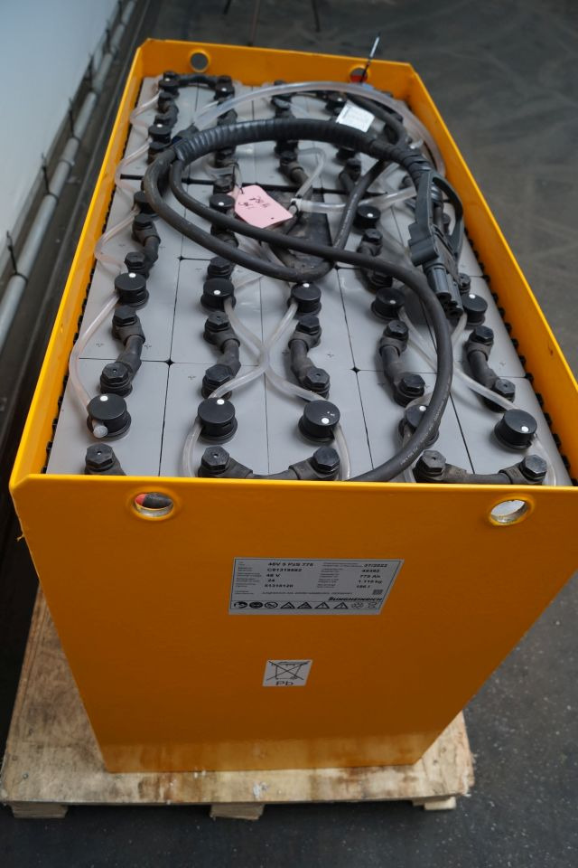Jungheinrich unknown | Battery 48V775Ah 48 5PZS775 Year 2022 weight 1119 kg sn. - Acumulador para Equipo de manutención: foto 2 Jungheinrich unknown | Battery 48V775Ah 48 5PZS775 Year 2022 weight 1119 kg sn. - Acumulador para Equipo de manutención: foto 2