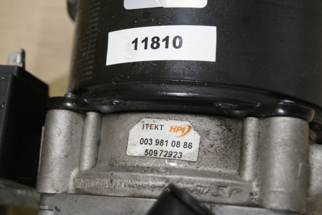 Linde 0039810886 | pump unit 24V 1,2KW pump unit 24V 1,2KW - Bomba hidráulica para Equipo de manutención: foto 2 Linde 0039810886 | pump unit 24V 1,2KW pump unit 24V 1,2KW - Bomba hidráulica para Equipo de manutención: foto 2