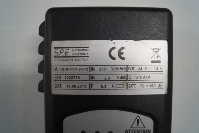 SPE unknown | battery charger 24V12A type CBHF1-SM24-12 IUIA Acd battery 70-160A battery charger 24V12A type CBHF1-SM24-12 IUIA Acd battery 70-160Ah - Acumulador para Equipo de manutención: foto 2 SPE unknown | battery charger 24V12A type CBHF1-SM24-12 IUIA Acd battery 70-160A battery charger 24V12A type CBHF1-SM24-12 IUIA Acd battery 70-160Ah - Acumulador para Equipo de manutención: foto 2