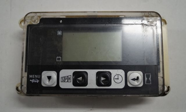 Toyota 571101324071 | Display sn. 200162 from 8FBMT20 year 2012 - Salpicadero para Equipo de manutención: foto 1 Toyota 571101324071 | Display sn. 200162 from 8FBMT20 year 2012 - Salpicadero para Equipo de manutención: foto 1