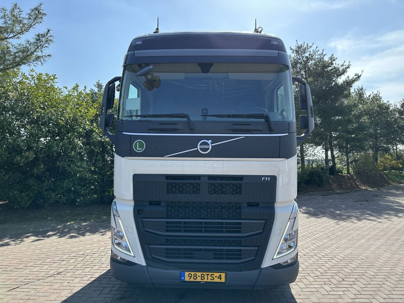 Volvo Volvo FH 500 4x2 ACC I-PARK COOL NEW MODEL FH 500 4x2 - Cabeza tractora: foto 2 Volvo Volvo FH 500 4x2 ACC I-PARK COOL NEW MODEL FH 500 4x2 - Cabeza tractora: foto 2