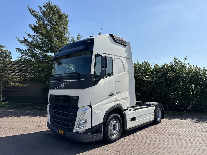 Volvo Volvo FH 500 4x2 ACC I-PARK COOL NEW MODEL FH 500 4x2 - Cabeza tractora: foto 1 Volvo Volvo FH 500 4x2 ACC I-PARK COOL NEW MODEL FH 500 4x2 - Cabeza tractora: foto 1