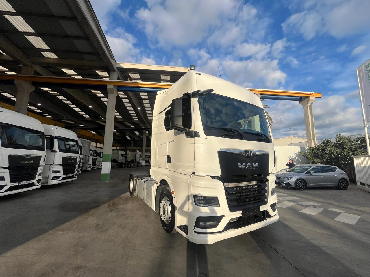 MAN TGX 18.510 GM Retarder - Cabeza tractora: foto 2 MAN TGX 18.510 GM Retarder - Cabeza tractora: foto 2